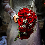 Bouquet a cascata, rose rosse